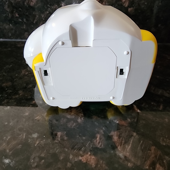 Vintage Rhythm Singing Rock and Roll Chicken Alarm Clock - Picture 3 of 4